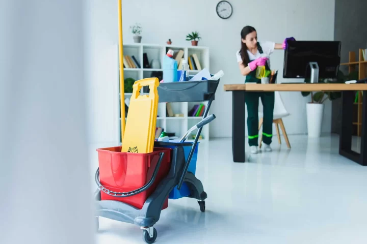 office cleaning services in Sherman Oaks
